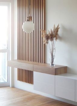 idée_decoratif_mur_interieur_tasseaux_bois_pinterest_entrée