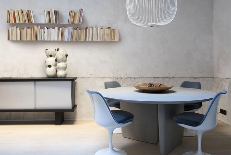 rangement_etagere_biblioteque_suspendue_sejour_optimisation_placard_photo_pinterest_teebooks